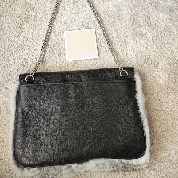 Micheal Kors Sloan Fur Bag - Picture 3 of 11